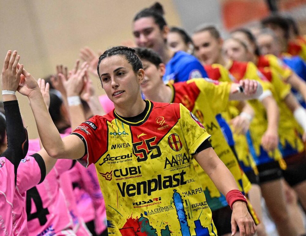 Mazzieri saluta la pallamano: “In campo, spazio alle giovani”